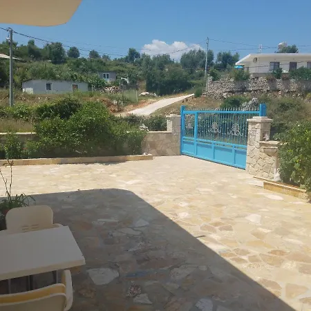 Apartament Dian's