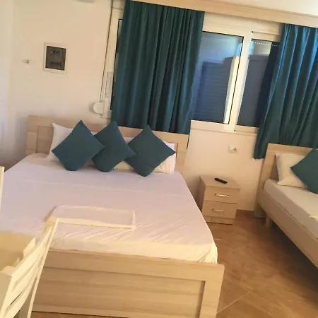 Apartament Dian's *